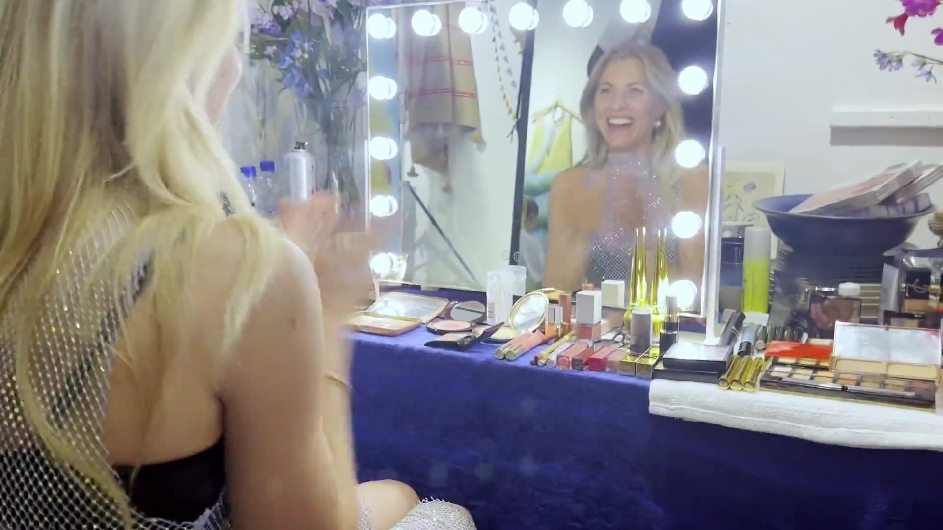 Seeing another possibility in the mirror